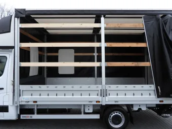 Renault Master skrzynia plandeka 9 palet 165KM 755938 - kierownica