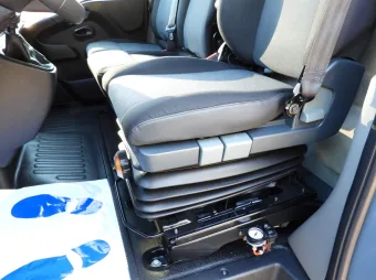 Renault Master skrzynia plandeka 10 palet 165KM 958825 - kierownica