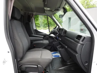 Renault Master skrzynia plandeka 10 palet 165KM 106876 - klima