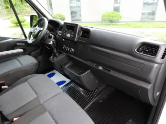 Renault Master skrzynia plandeka 10 palet 165KM 332440 - klima