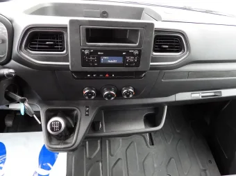 Renault Master skrzynia plandeka 9 palet 165KM 363881 - klima