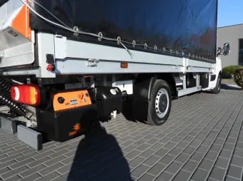 Renault Master skrzynia plandeka 9 palet 165KM 755969 - kola
