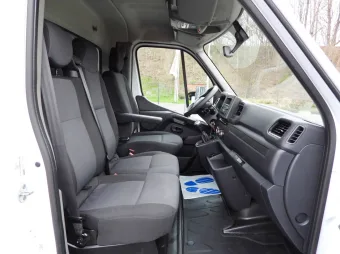 Renault Master skrzynia plandeka 10 palet 165KM 027648 - konsola