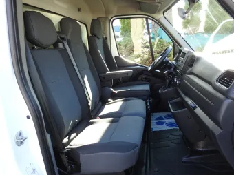 Renault Master skrzynia plandeka 10 palet 165KM 088722 - konsola
