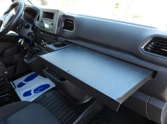 Renault Master skrzynia plandeka 10 palet 165KM 224009 - konsola