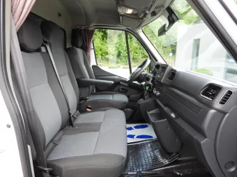 Renault Master skrzynia plandeka 10 palet 165KM 332440 - konsola