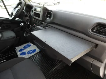 Renault Master skrzynia plandeka 10 palet 165KM 583857 - konsola