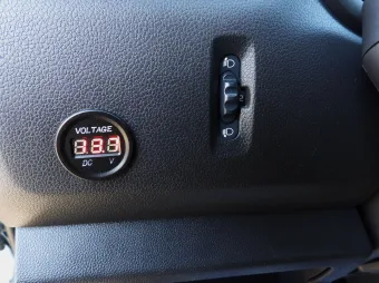 Renault Master skrzynia plandeka 9 palet 165KM 755969 - konsola