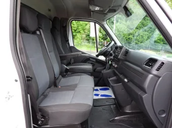 Renault Master skrzynia plandeka 10 palet 165KM 798855 - konsola