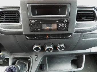 Renault Master skrzynia plandeka 10 palet 165KM 940813 - konsola