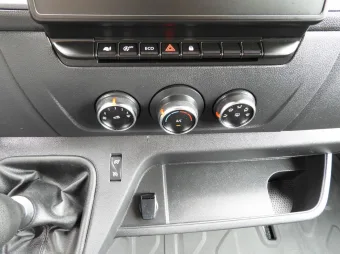 Renault Master skrzynia plandeka 10 palet 165KM 128523 - lewarek