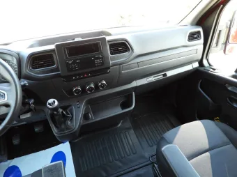 Renault Master skrzynia plandeka 8 palet 165KM 754052 - lewarek