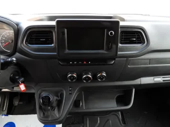 Renault Master skrzynia plandeka 9 palet 165KM 755938 - lewarek