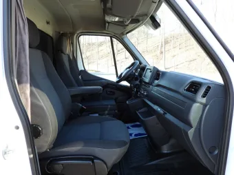 Renault Master skrzynia plandeka 9 palet 165KM 755969 - lewarek