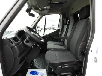 Renault Master skrzynia plandeka 10 palet 165KM 014916 - licznik