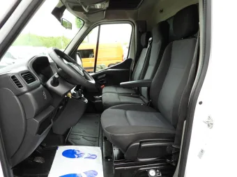 Renault Master skrzynia plandeka 10 palet 165KM 128523 - licznik