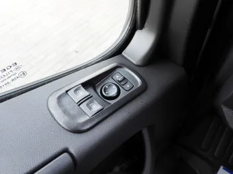 Renault Master skrzynia plandeka 10 palet 165KM 130368 - licznik
