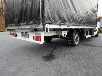Renault Master skrzynia plandeka 10 palet 165KM 549550 - licznik