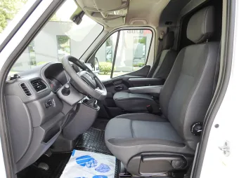 Renault Master skrzynia plandeka 10 palet 165KM 583857 - licznik