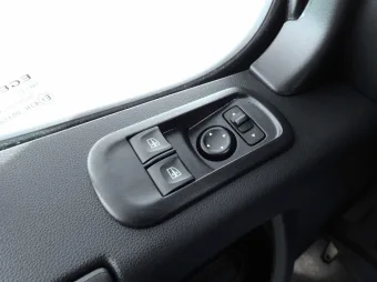Renault Master skrzynia plandeka 10 palet 165KM 685432 - licznik