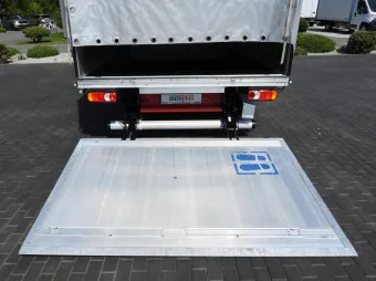 Renault Master skrzynia plandeka 8 palet 165KM 754052 - licznik
