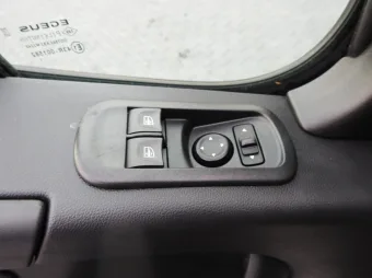 Renault Master skrzynia plandeka 10 palet 165KM 549550 - navi