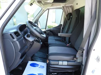 Renault Master skrzynia plandeka 9 palet 165KM 941311 - navi