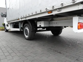 Renault Master skrzynia plandeka 10 palet 165KM 027648 - paka
