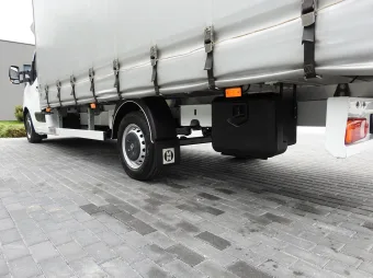 Renault Master skrzynia plandeka 10 palet 165KM 106876 - paka