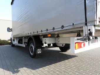 Renault Master skrzynia plandeka 10 palet 165KM 435671 - paka