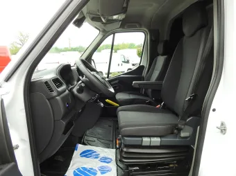 Renault Master skrzynia plandeka 10 palet 165KM 363110 - panel