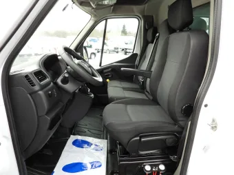 Renault Master skrzynia plandeka 10 palet 165KM 941360 - panel