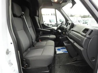 Renault Master skrzynia plandeka 10 palet 165KM 549550 - pasazer
