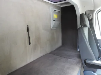 Renault Master skrzynia plandeka 8 palet 170KM 613631 - pasazer