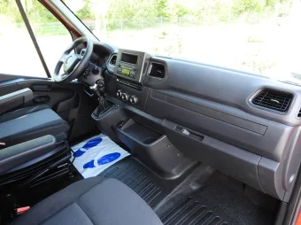 Renault Master skrzynia plandeka 8 palet 165KM 754052 - pasazer