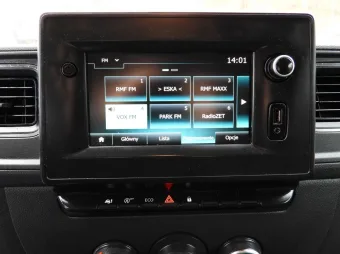 Renault Master skrzynia plandeka 10 palet 165KM 104473 - podsufitka