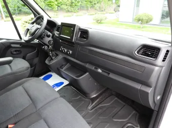 Renault Master skrzynia plandeka 10 palet 165KM 128523 - podsufitka