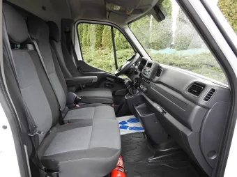 Renault Master skrzynia plandeka 10 palet 165KM 537250 - podsufitka