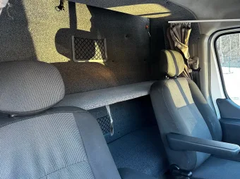 Renault Master skrzynia plandeka 9 palet 165KM 541688 - podsufitka