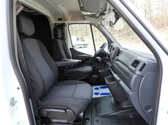 Renault Master skrzynia plandeka 10 palet 165KM 553225 - podsufitka