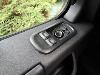 Renault Master skrzynia plandeka 10 palet 165KM 561027 - podsufitka