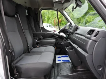 Renault Master skrzynia plandeka 10 palet 165KM 593853 - podsufitka