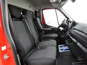 Renault Master skrzynia plandeka 10 palet 165KM 756960 - podsufitka