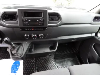 Renault Master skrzynia plandeka 8 palet 145KM 011816 - radio