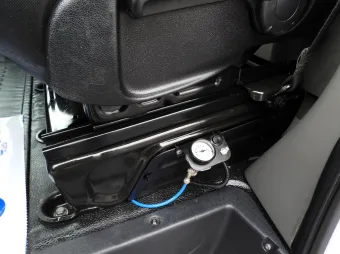 Renault Master skrzynia plandeka 10 palet 165KM 014916 - radio
