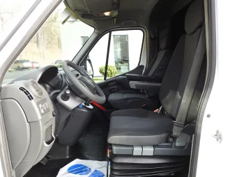 Renault Master skrzynia plandeka 10 palet 170KM 337511 - radio