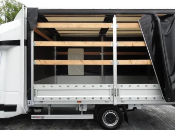 Renault Master skrzynia plandeka 10 palet 165KM 363110 - radio