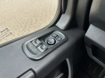 Renault Master skrzynia plandeka 10 palet 165KM 363249 - radio