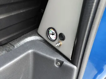 Renault Master skrzynia plandeka 10 palet 165KM 430338 - radio