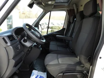 Renault Master skrzynia plandeka 10 palet 165KM 435671 - radio